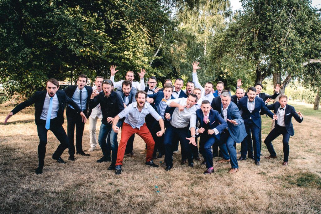 photos de Pierre Lepoutre ou le marié s'amuse avec ses amis